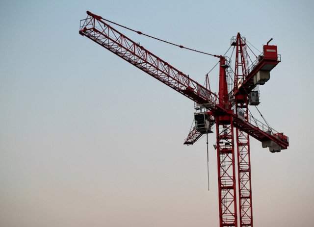 Operador de grua e guindastes